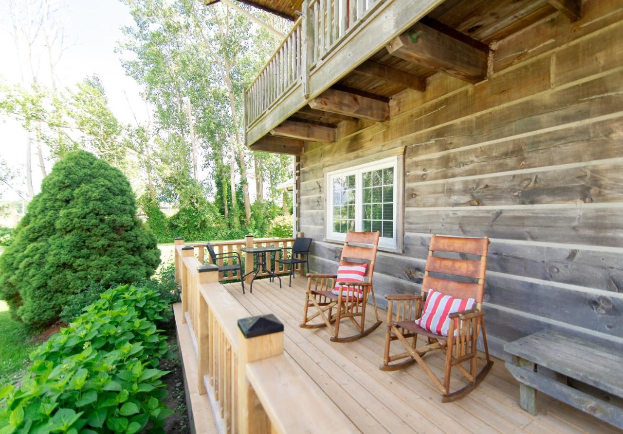 Bye The Bay Bed And Breakfast Ridgetown Exterior foto